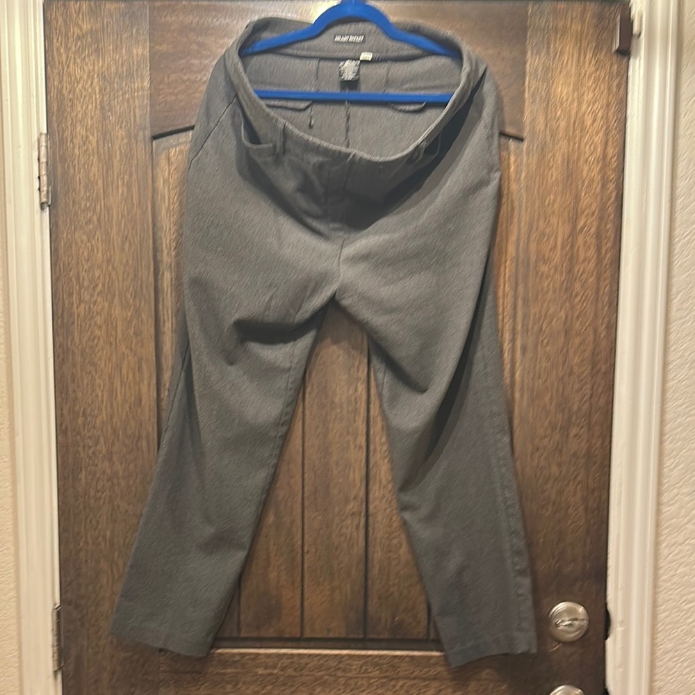 Hilary Radley Gray Trousers Classic Straight-Leg